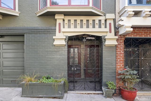 715 Page Street, San Francisco, CA 94117