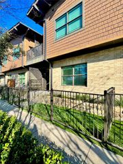 5607 Belmont Avenue 122, Dallas, TX 75206