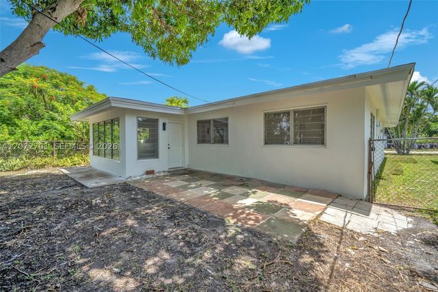 409 NW 17th Ave, Fort Lauderdale, FL 33311