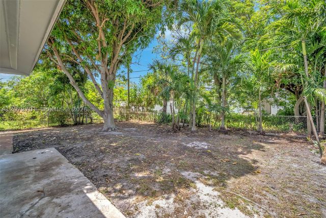 409 NW 17th Ave, Fort Lauderdale, FL 33311