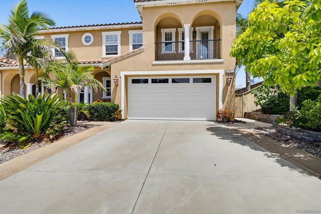 7480 Eastridge Drive, La Mesa, CA 91941