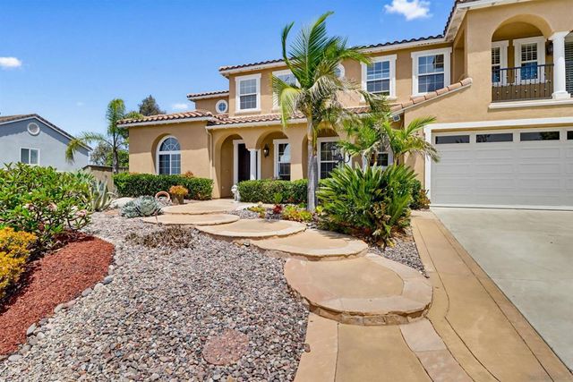 7480 Eastridge Drive, La Mesa, CA 91941