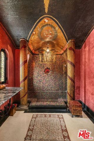 4320 Cedarhurst Circle, Los Angeles, CA 90027