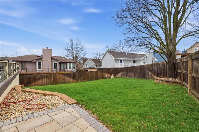 3416 S Maybrook Avenue, Independence, MO 64055