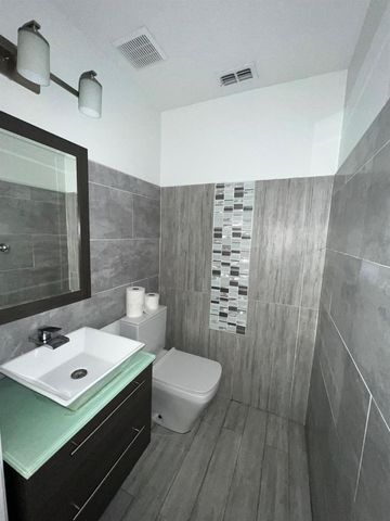 6417 WINDER OAKS BOULEVARD, Orlando, FL 32819