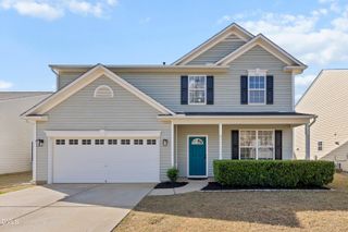 112 Touvelle Court, Holly Springs, NC 27540