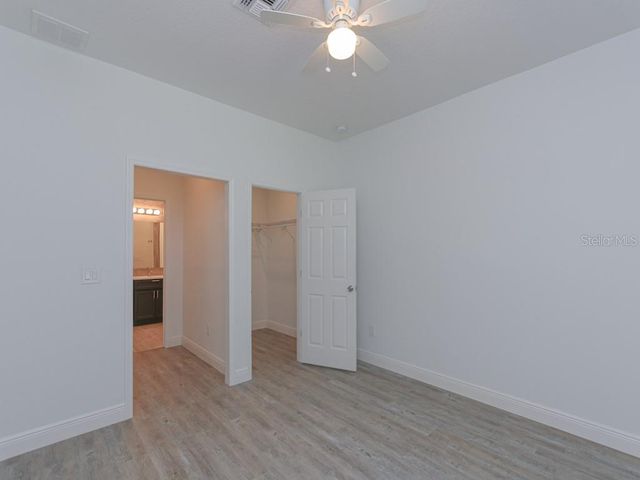 2831 W LIVINGSTON STREET, Orlando, FL 32805