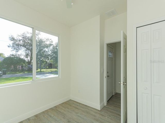 2831 W LIVINGSTON STREET, Orlando, FL 32805
