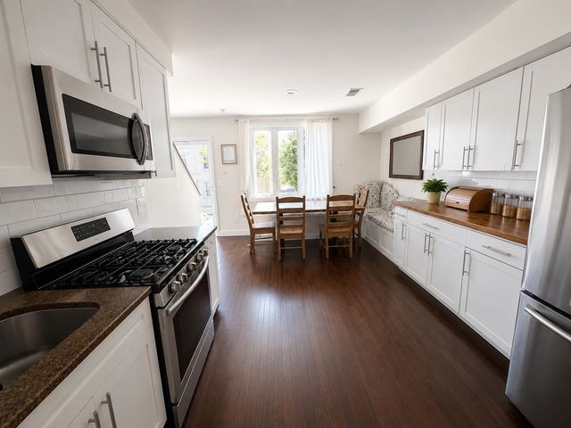 19 BEACH ST, Jc, Heights, NJ 07307
