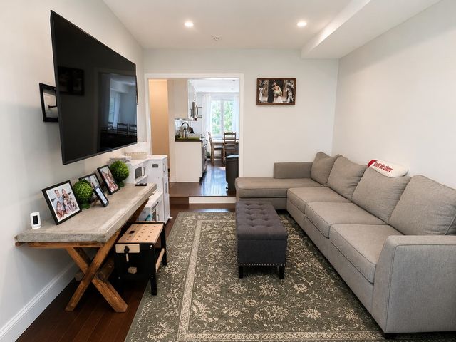 19 BEACH ST, Jc, Heights, NJ 07307