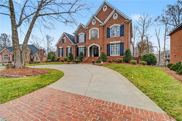 230 Ashbourne Lake Court, Clemmons, NC 27012