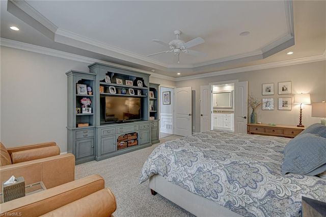 230 Ashbourne Lake Court, Clemmons, NC 27012