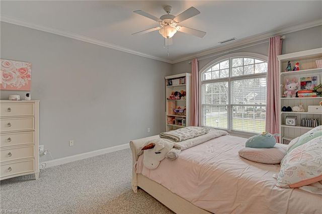 230 Ashbourne Lake Court, Clemmons, NC 27012