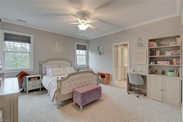 230 Ashbourne Lake Court, Clemmons, NC 27012