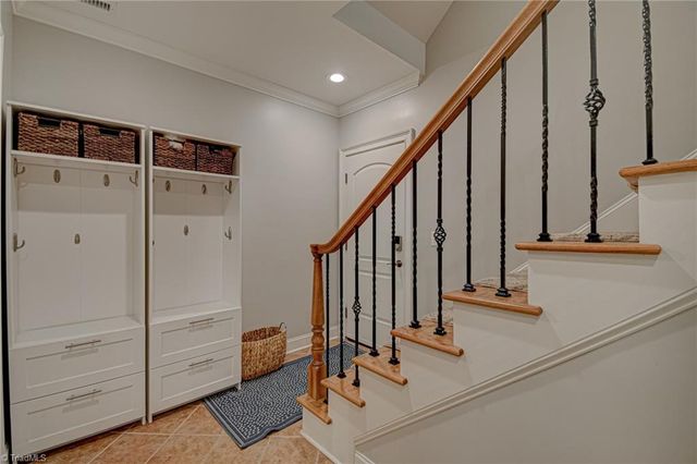 230 Ashbourne Lake Court, Clemmons, NC 27012