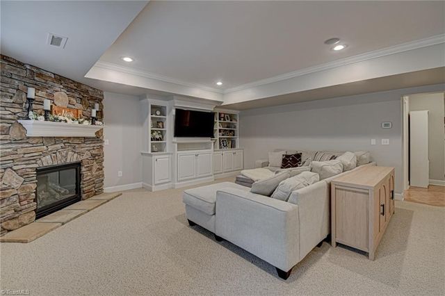 230 Ashbourne Lake Court, Clemmons, NC 27012