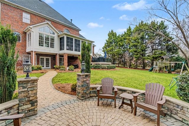 230 Ashbourne Lake Court, Clemmons, NC 27012