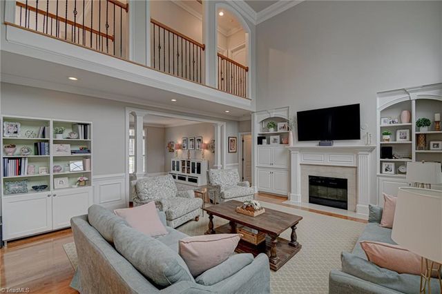 230 Ashbourne Lake Court, Clemmons, NC 27012