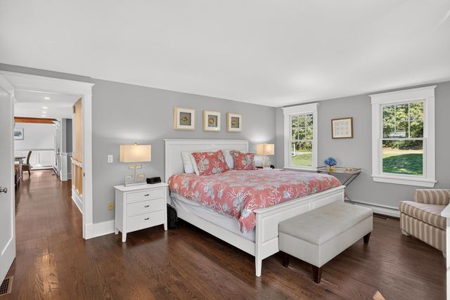 26 Hardings Beach Road, Chatham, MA 02633