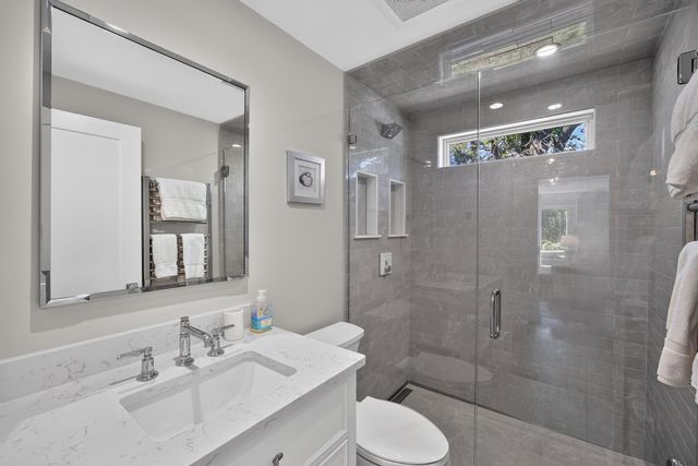 26 Hardings Beach Road, Chatham, MA 02633