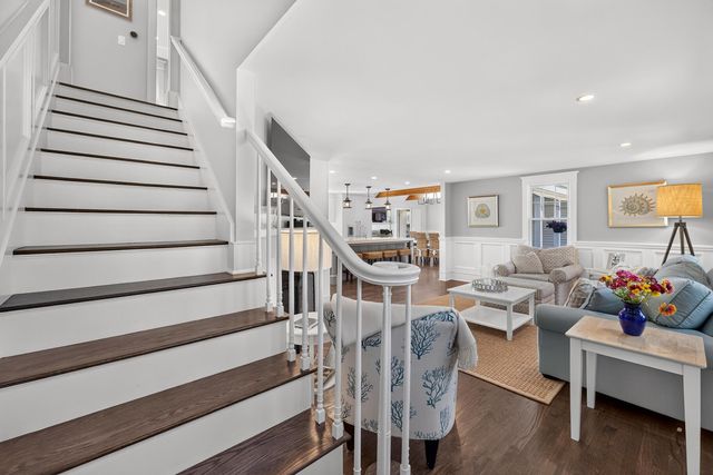 26 Hardings Beach Road, Chatham, MA 02633