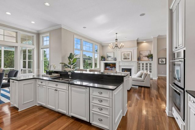 4629 Bluebell Trail N, Medina, MN 55340