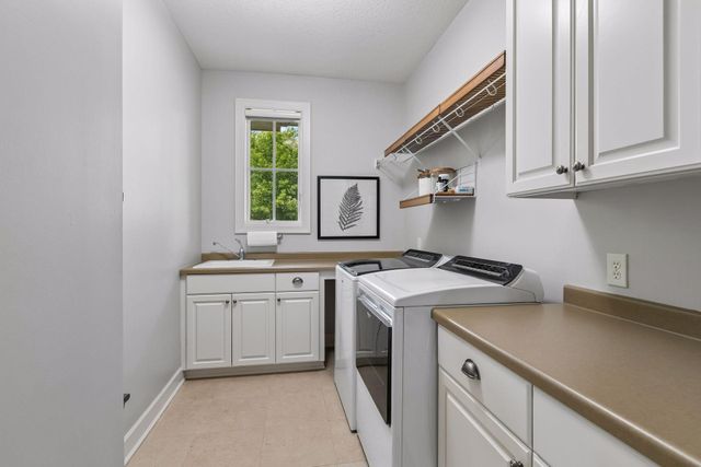 4629 Bluebell Trail N, Medina, MN 55340