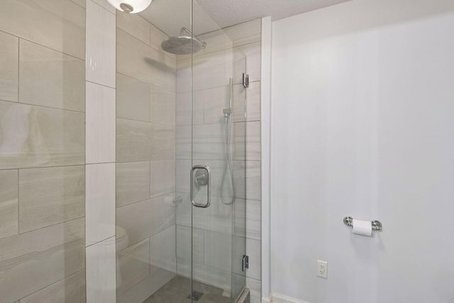 4629 Bluebell Trail N, Medina, MN 55340