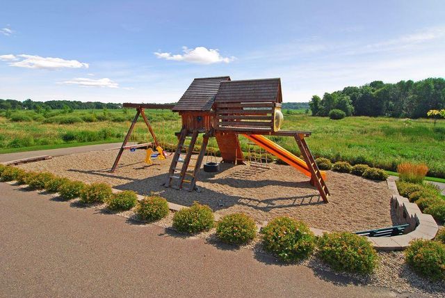 4629 Bluebell Trail N, Medina, MN 55340