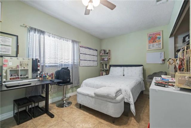 10070 Pyrite Avenue, Hesperia, CA 92345