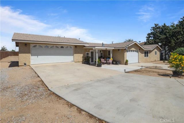 10070 Pyrite Avenue, Hesperia, CA 92345