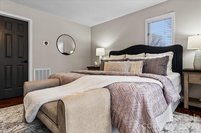 625 S Magnolia Street, Mooresville, NC 28115