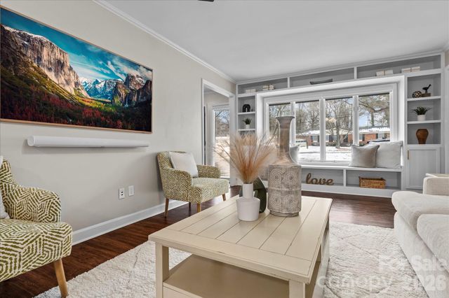 625 S Magnolia Street, Mooresville, NC 28115