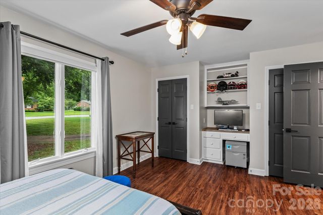 625 S Magnolia Street, Mooresville, NC 28115