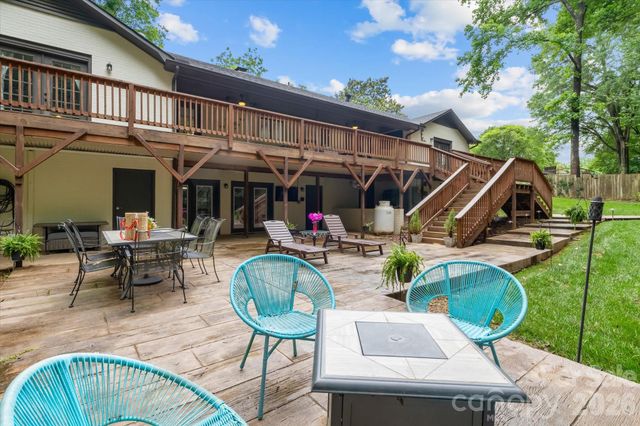 625 S Magnolia Street, Mooresville, NC 28115