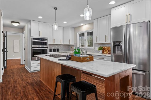 625 S Magnolia Street, Mooresville, NC 28115