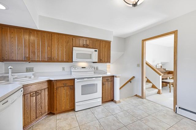 1704 Oak STREET, South Milwaukee, WI 53172