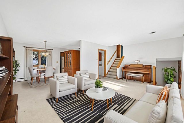 1704 Oak STREET, South Milwaukee, WI 53172