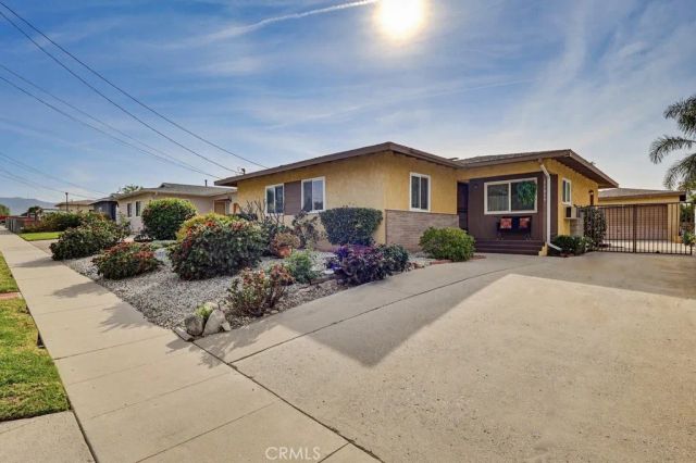 11019 Nassau Avenue, Sunland, CA 91040