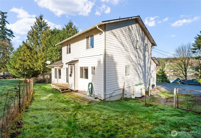 2132 256th Street NW, Stanwood, WA 98292