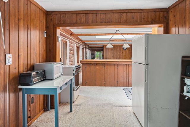 6483 W Plum Valley Road Nw, Rapid City, MI 49676