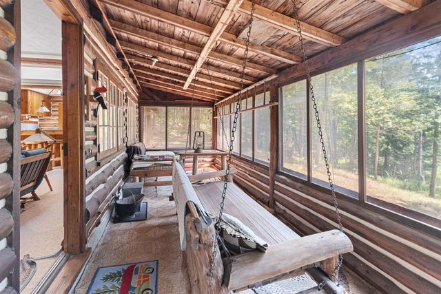 6483 W Plum Valley Road Nw, Rapid City, MI 49676