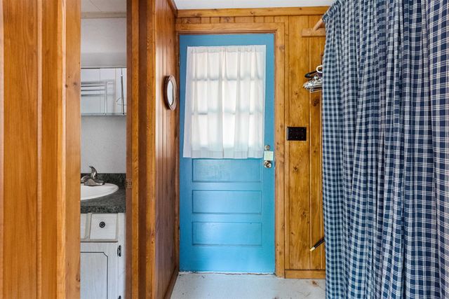 6483 W Plum Valley Road Nw, Rapid City, MI 49676