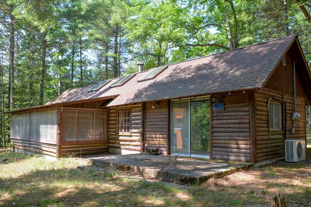 6483 W Plum Valley Road Nw, Rapid City, MI 49676