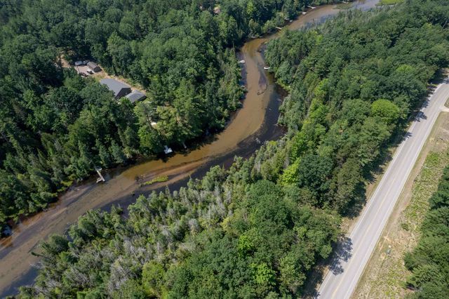 6483 W Plum Valley Road Nw, Rapid City, MI 49676