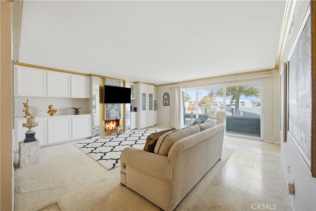 22 Montego Court, Coronado, CA 92118