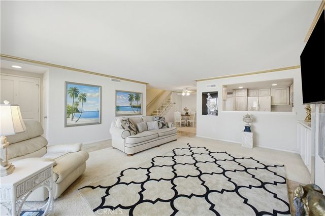 22 Montego Court, Coronado, CA 92118