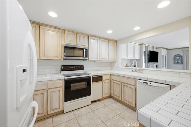 22 Montego Court, Coronado, CA 92118