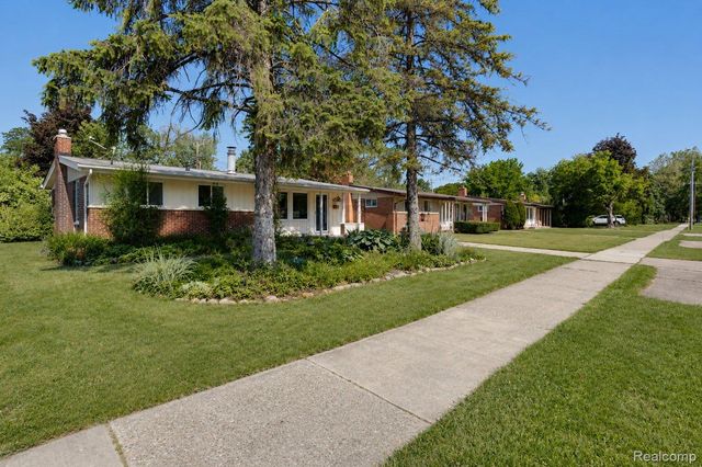 9101 Merriman Road, Livonia, MI 48150