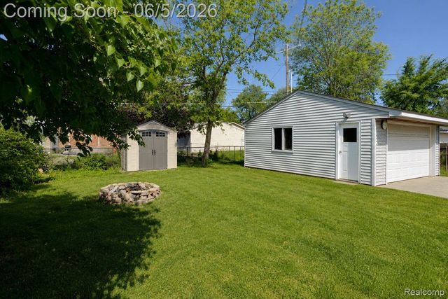 9101 Merriman Road, Livonia, MI 48150